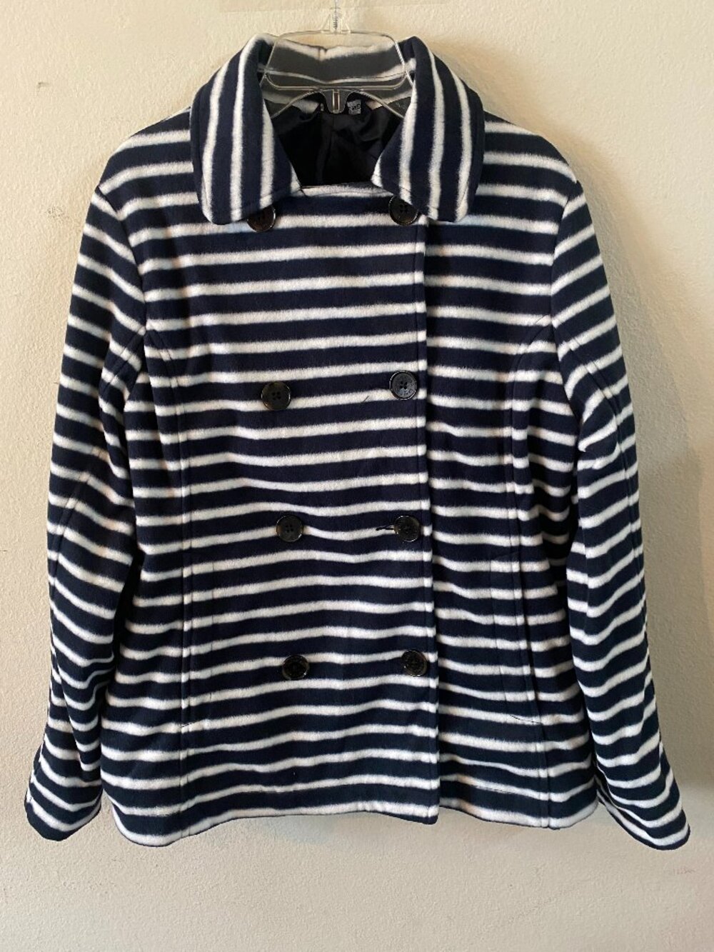 LANDS' END MEDIUM (10-12) BLACK & WHITE STRIPED OVERLAP SWEATER